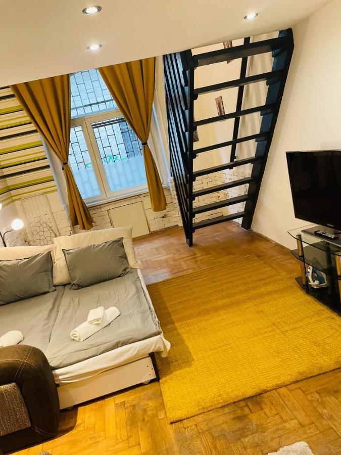 בודפשט Hegedu 5 , Stylish Central Apartment מראה חיצוני תמונה